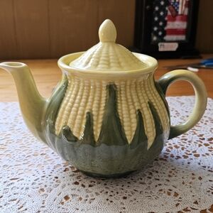 Shawnee Corn King Teapot